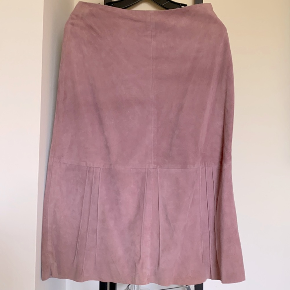 Banana Republic Suede Leather Skirt, Size 2, Rose
